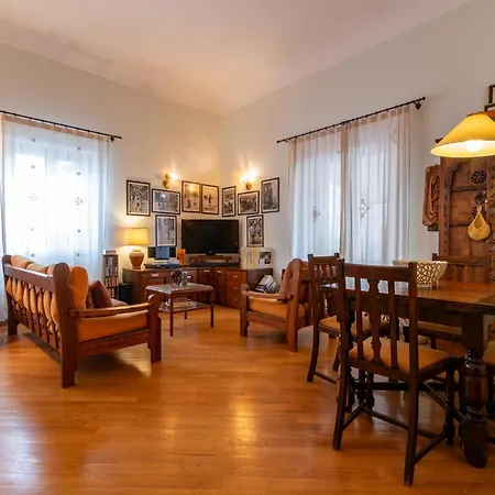 Guesthost - Casa Giacomo In Apartamento Palermo